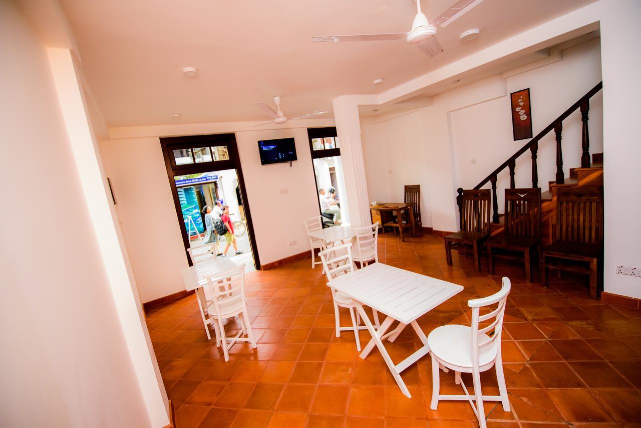 Bastille Hotel Galle Bagian luar foto